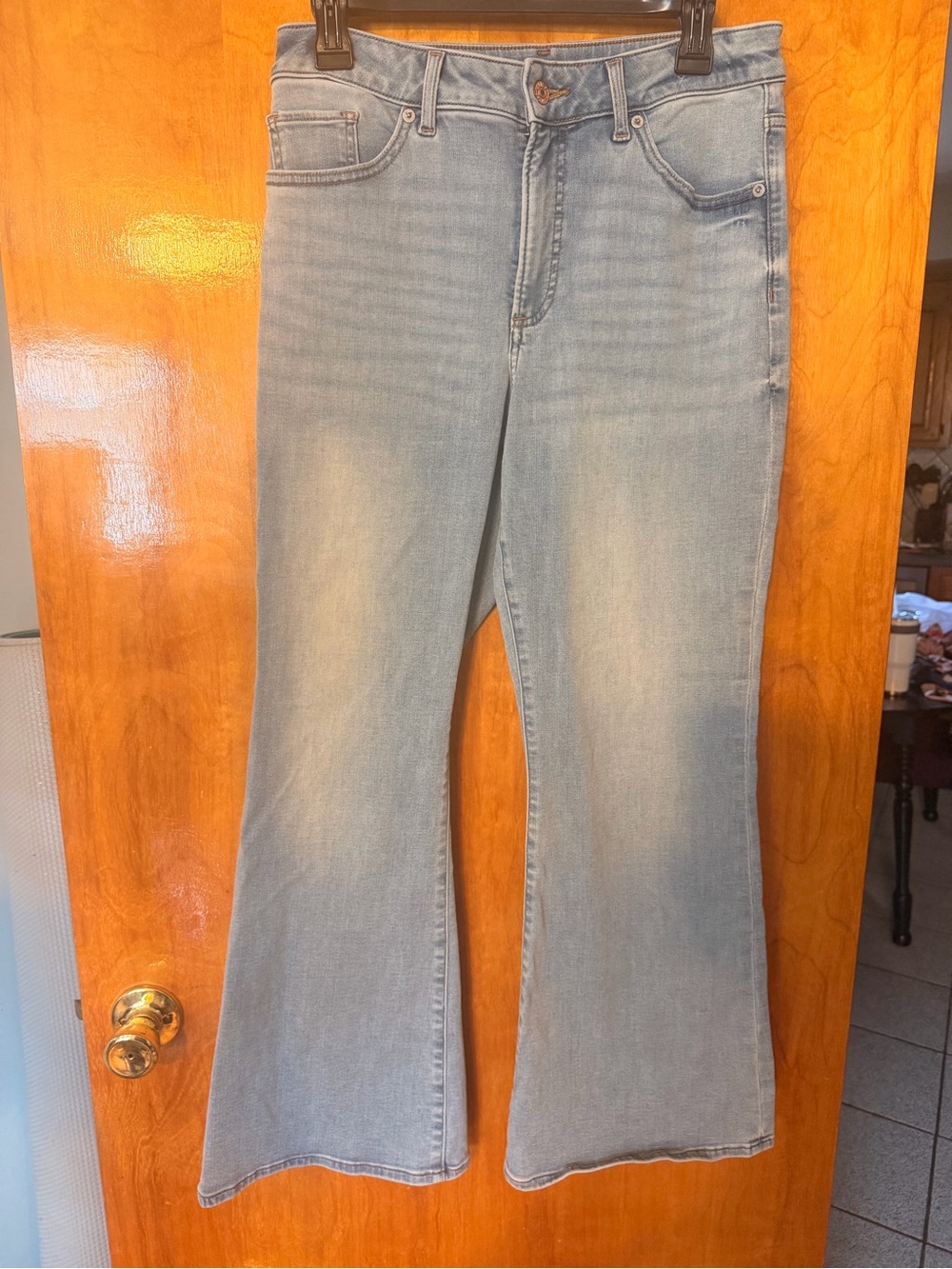 Express Light Blue Women's curvy Flare Jeans 10 short/ petite